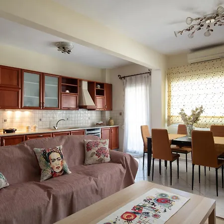 Apartament άνεση και ευκολία, σπίτι συκιές. Salonic